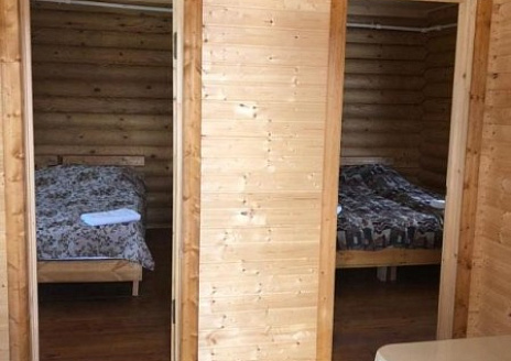 Четырёхместный номер доме из натурального сруба сосны рис.7